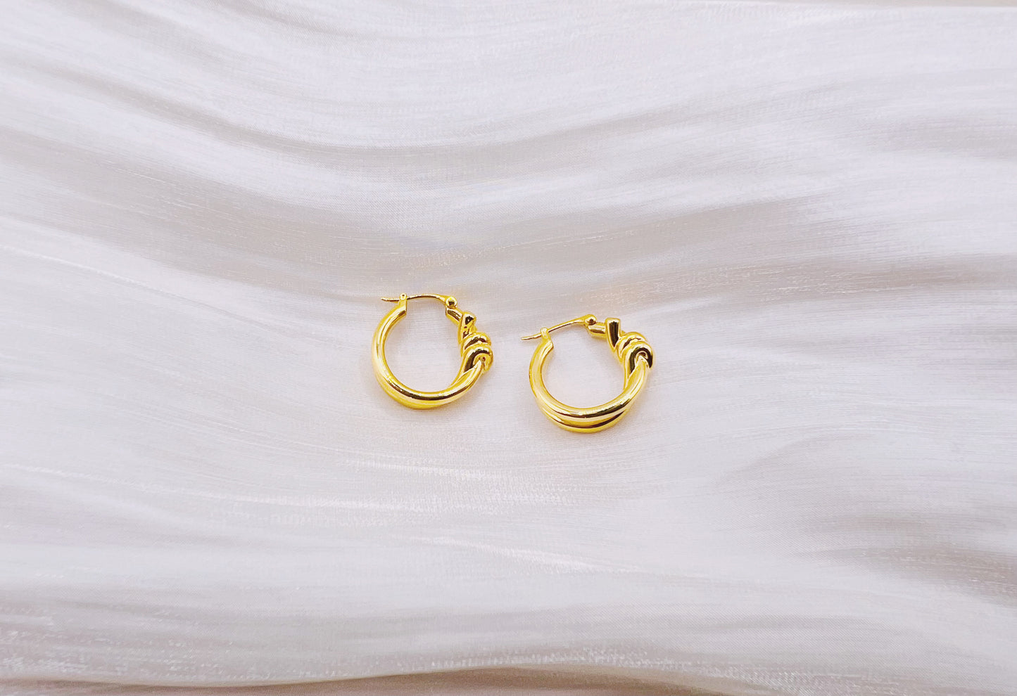 18K Gold - Double Twisted Rope Huggie Earrings