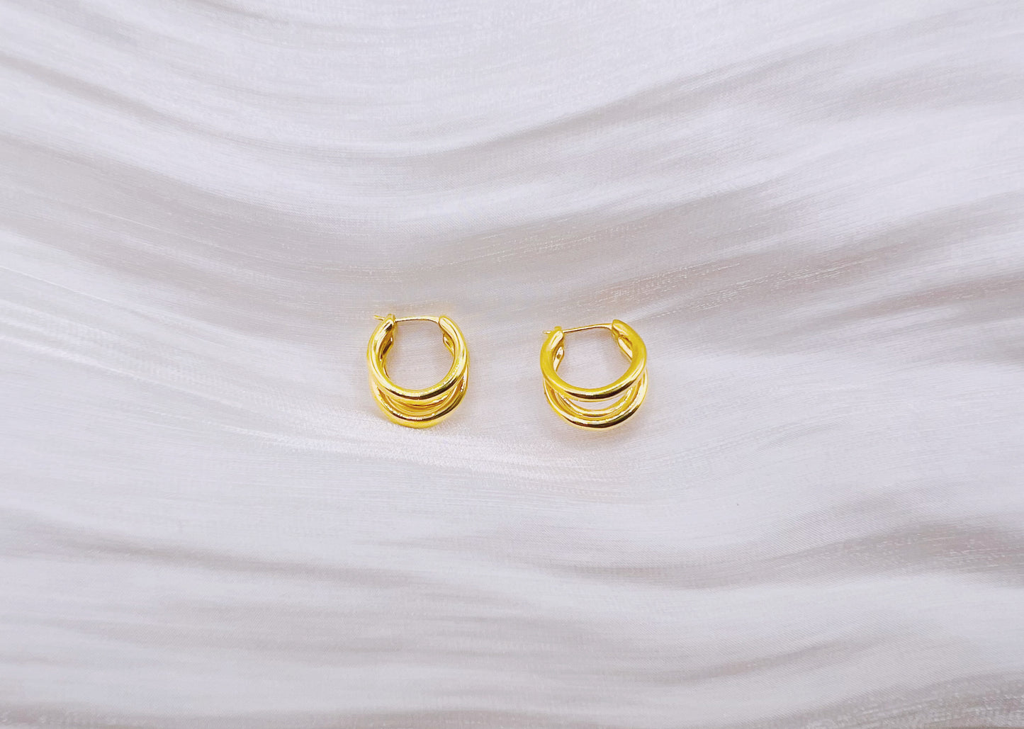 18K Gold - Triple Loop Huggie Earrings (Small)