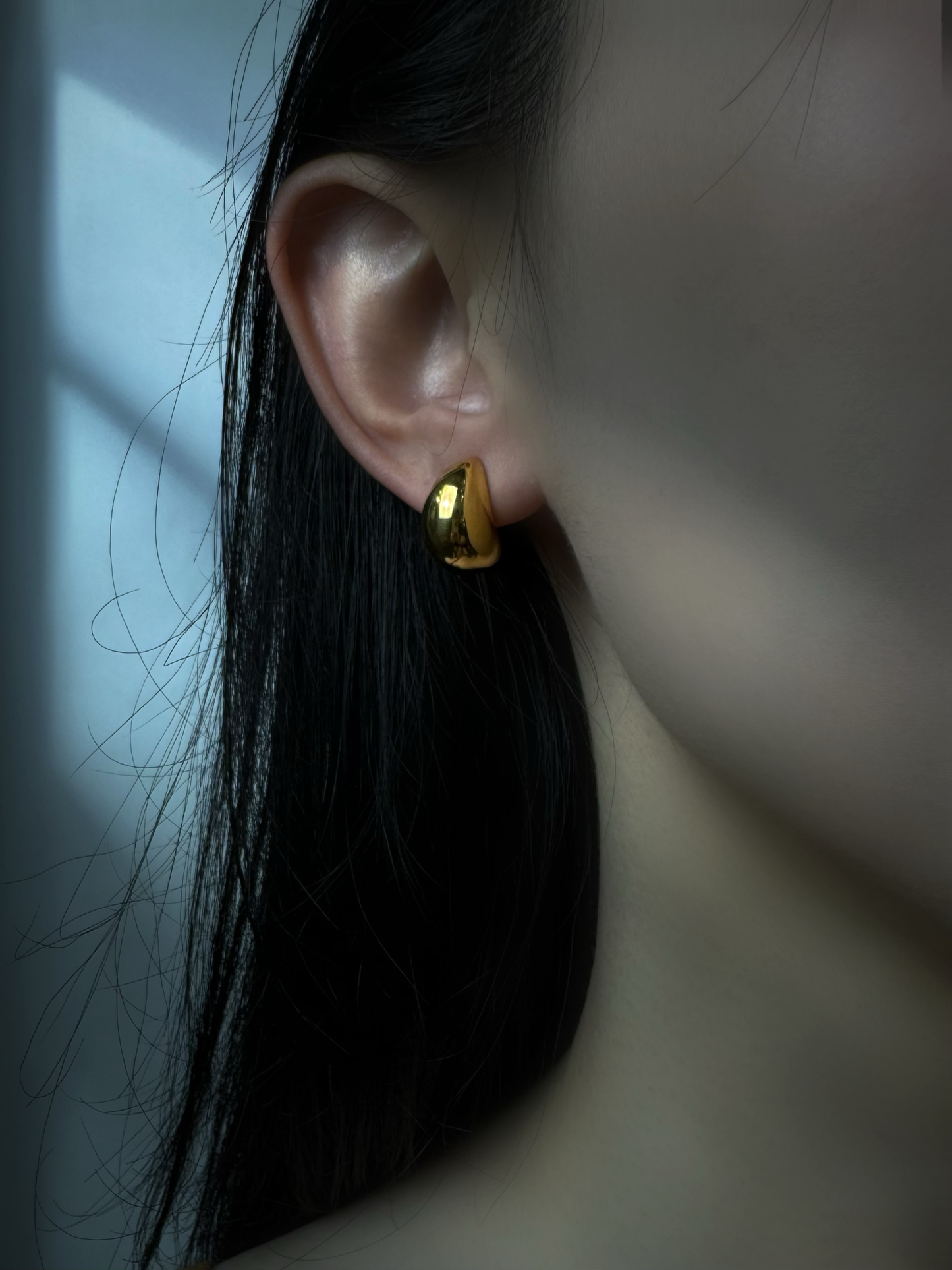 18K Gold - Ball Stud Earrings