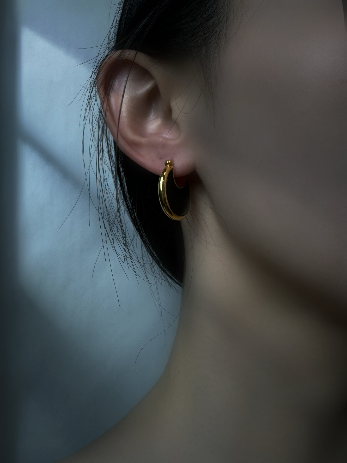 18K Gold - Black Crescent Huggie Earrings