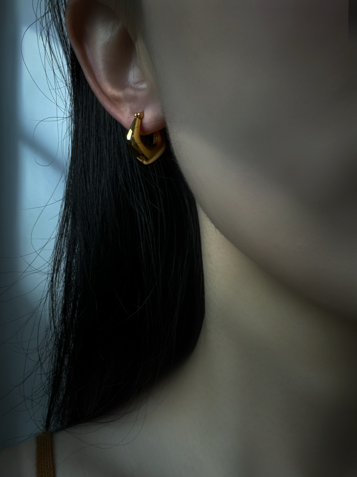 18K Gold - Star Drop Huggie Earrings