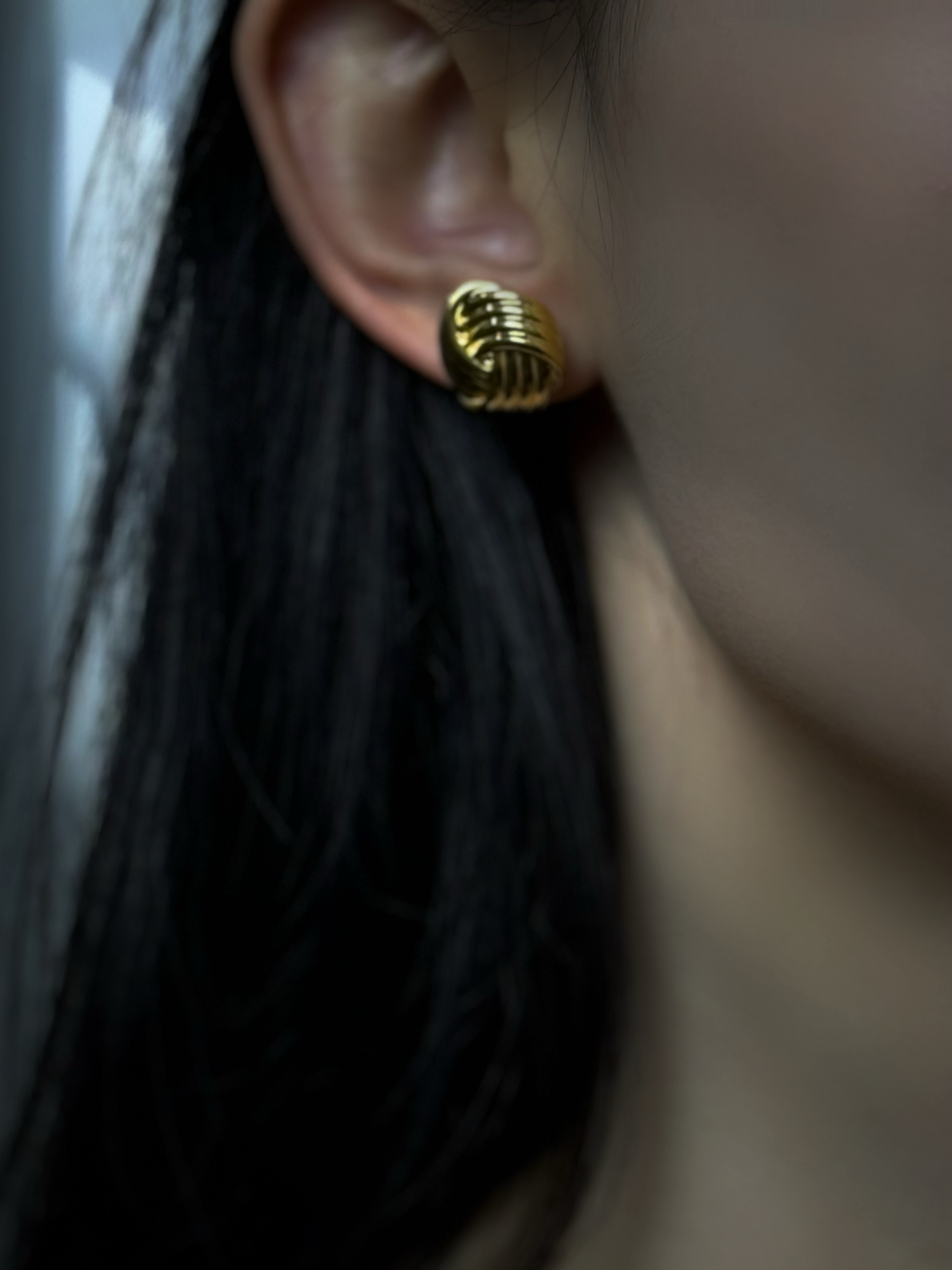 18K Gold - Pinwheel Stud Earrings