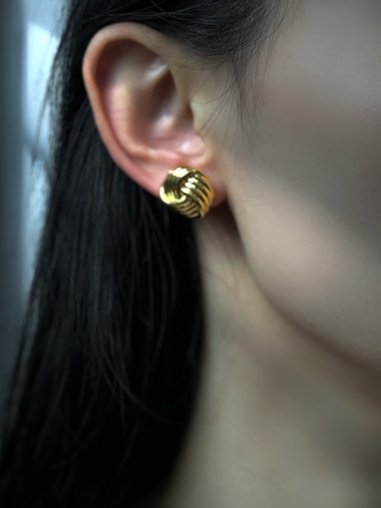 18K Gold - Pinwheel Stud Earrings
