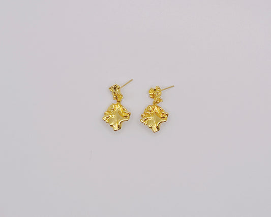 18K Gold - Crinkled Stud Earrings