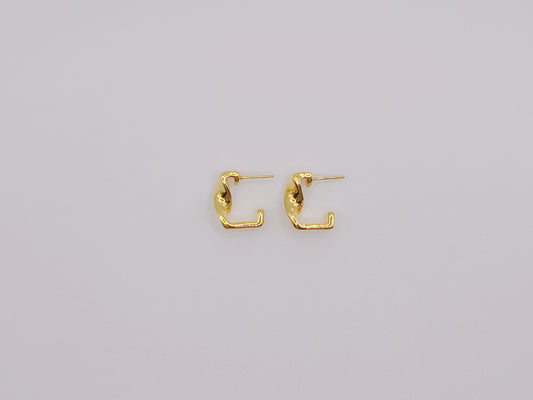 18K Gold - Twisted Square Stud Earrings