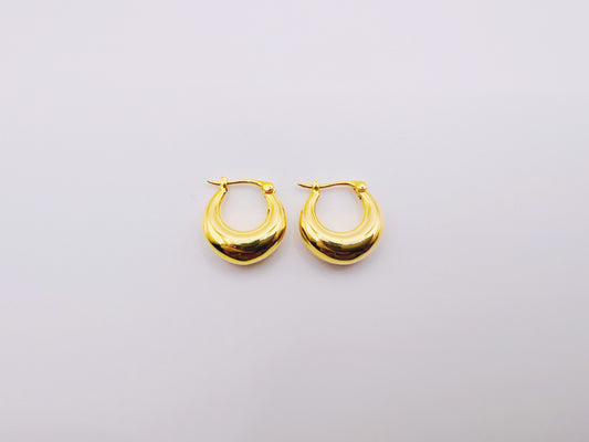 18K Gold - Puffy Crescent Huggie Earrings