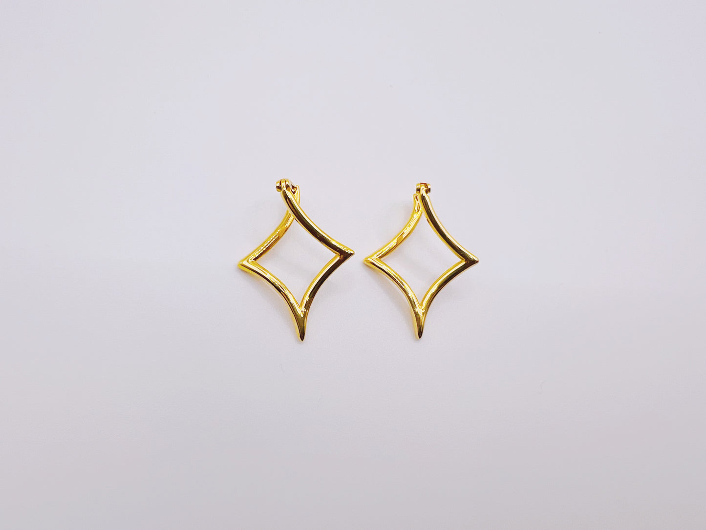 18K Gold - Star Huggie Earrings