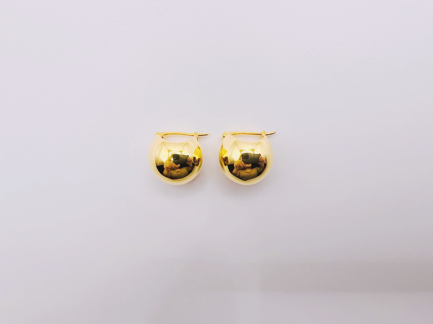 18K Gold - Orb Huggie Earrings