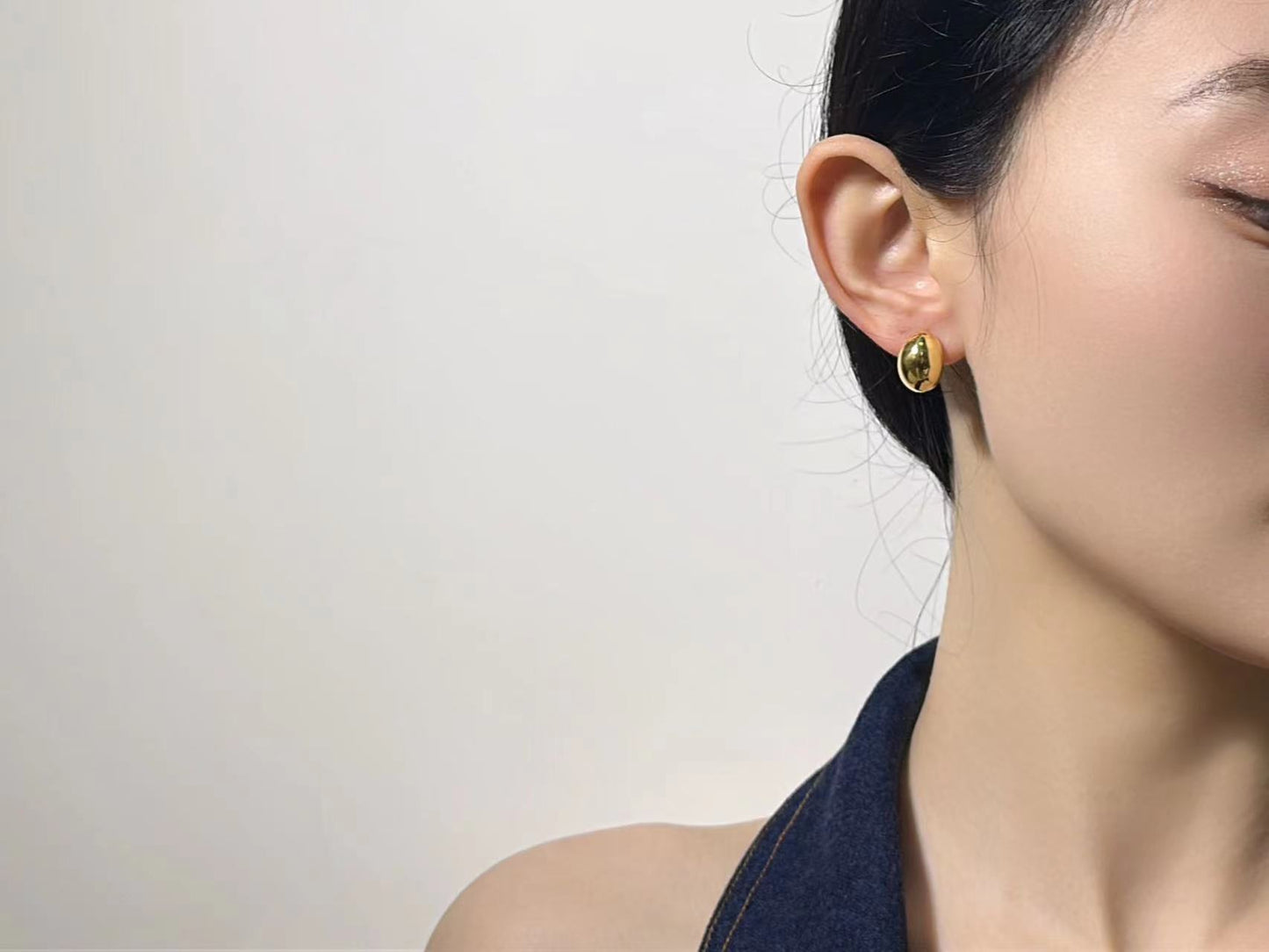 18K Gold - Ball Stud Earrings